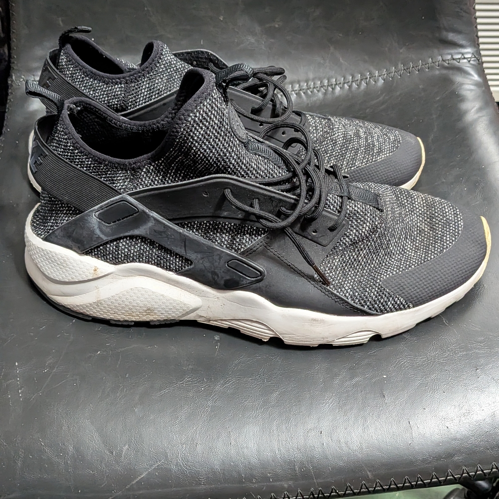 Nike Air Huarache Run Ultra Cool Grey Size 15